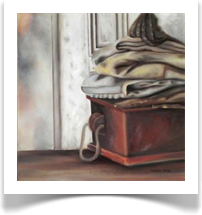 Wooden box with linen